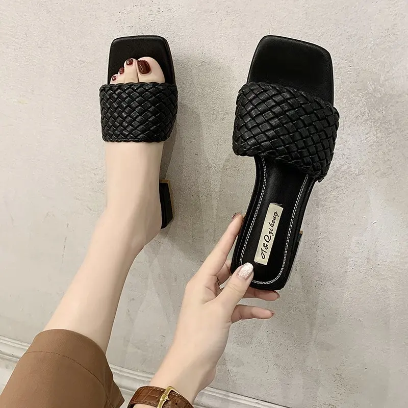 

Women Summer Slip on Outdoor Beach Casual Flip Flops Female Square Toe Slides Dropshipping Low Heels Soft Leather Weave Slippers