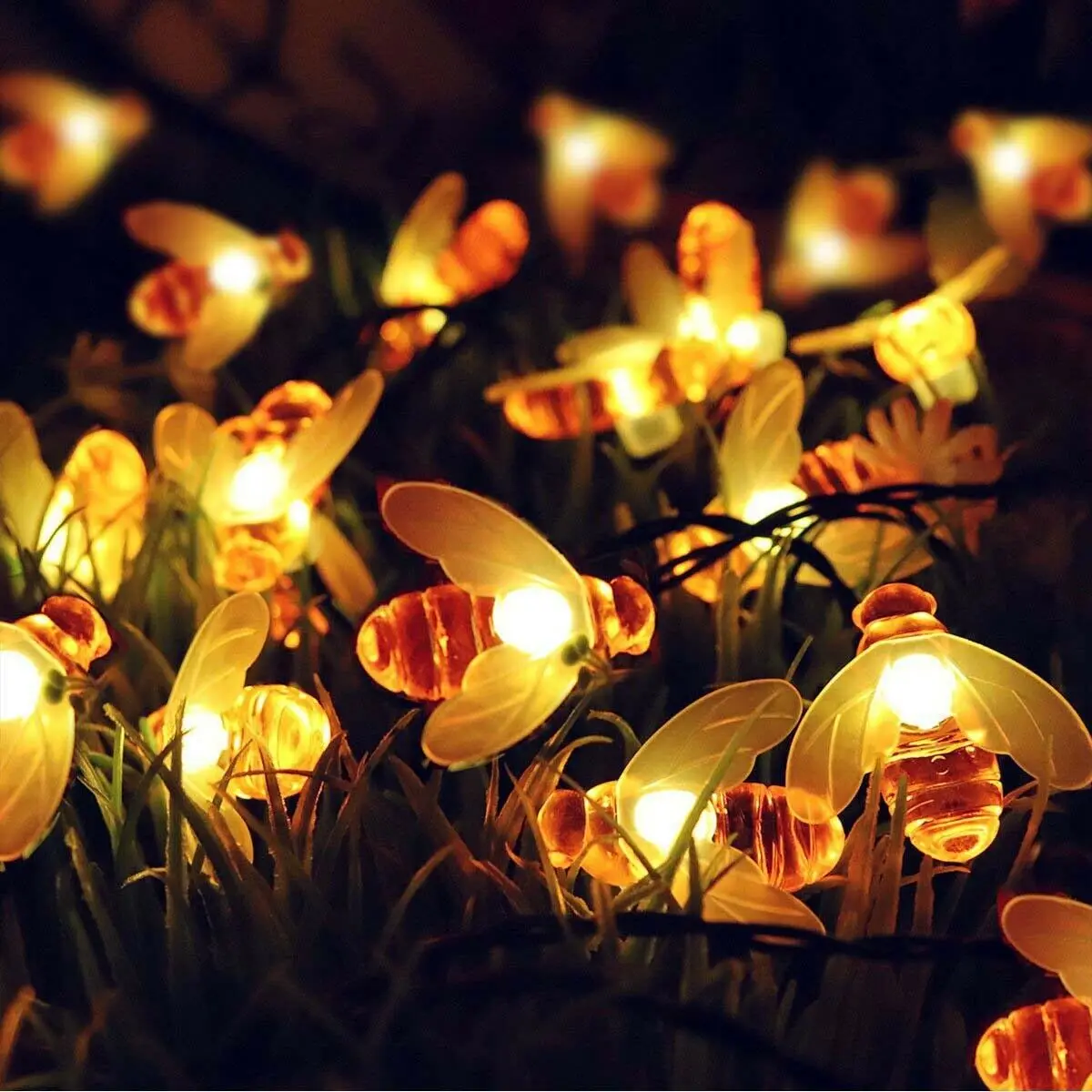 

30LED Solar String Lights Bee Shape Solar Powered Garden Yard Decoration Waterproof Outdoor String Lights