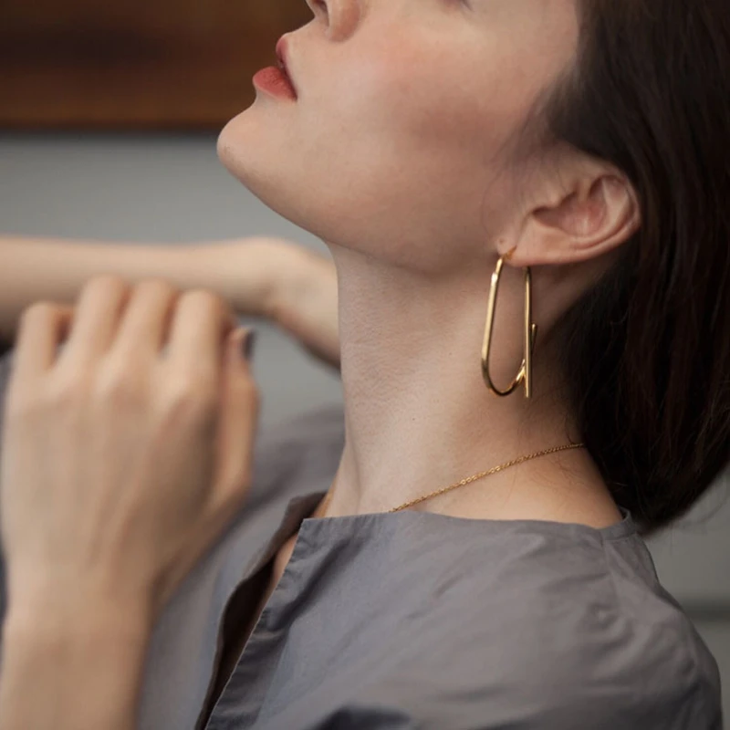 

Hangzhi 2020 Summer European and American high-level Sense of Simple Cool Style With Suit Trend Temperament Earrings for Women