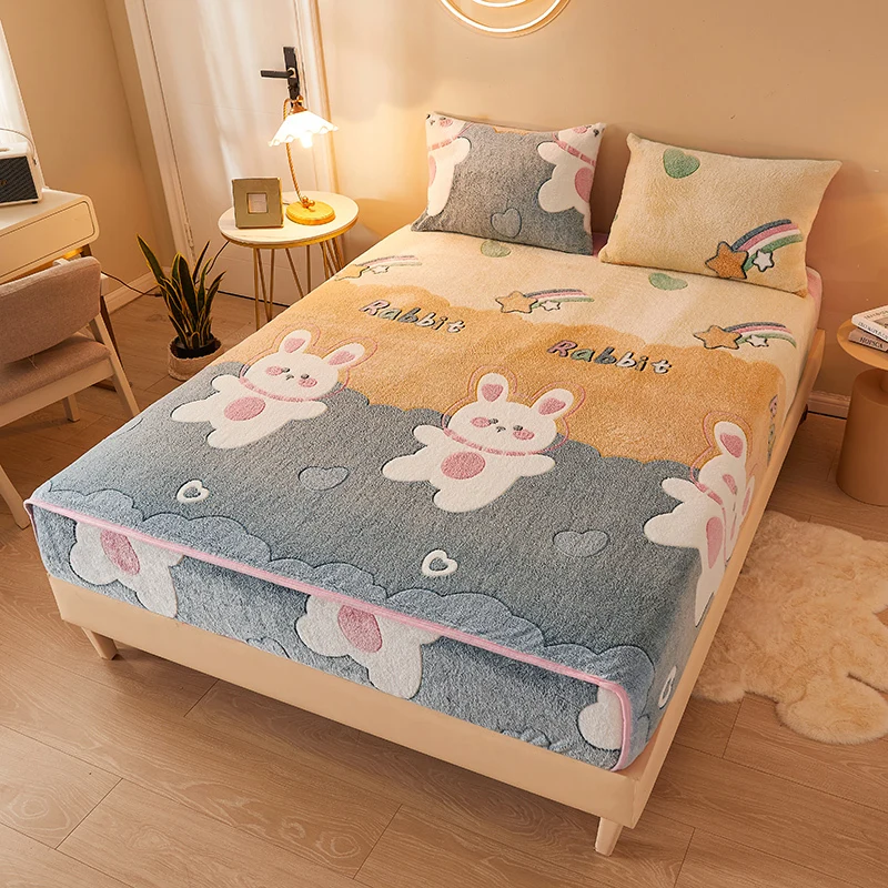 Cartoon Print Flannel Fitted Bed Sheet Soft Cozy Embossed Bed Mattress Protector Cover Winter Warm Stretch Short Plush Bed Cover