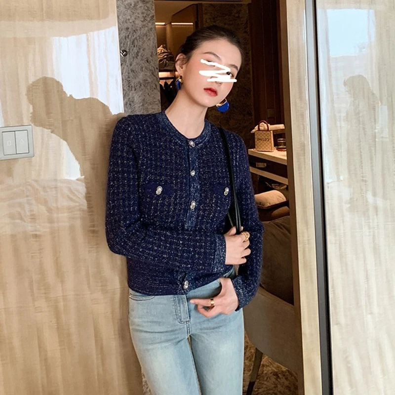 

CBAFU gold button spring autumn long sleeve sweater coat warm plaid single breasted outwear knitted cardigans runway jumper N299