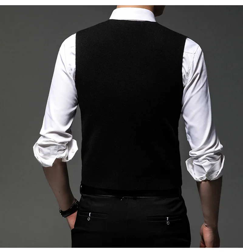 Рисунок 5 - Мужской жилет с V-образным вырезом