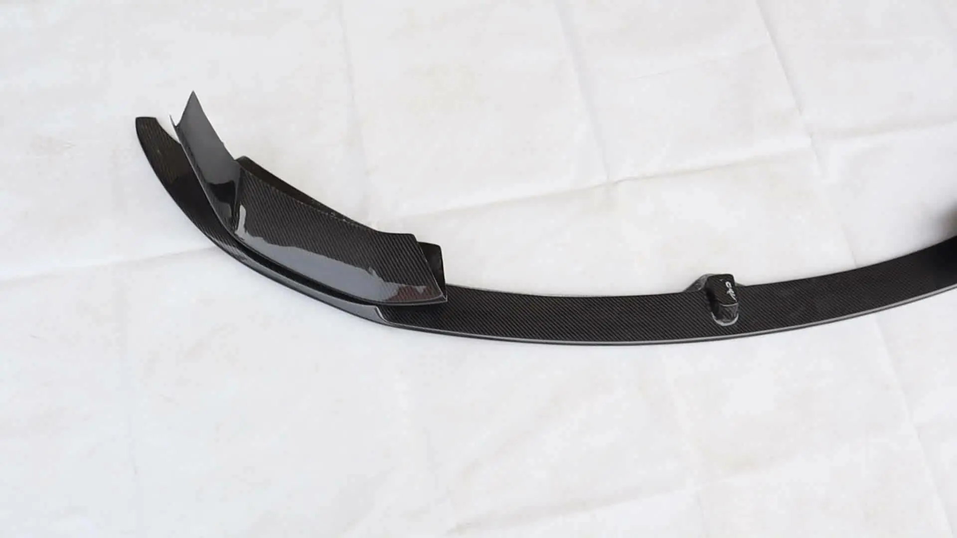 

MP style carbon fiber front Lip for F80 M3 F82 M4