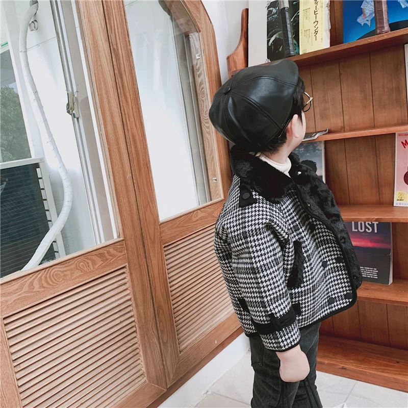 Куртка для мальчиков Повседневные клетчатые куртки в Корейском стиле Детская