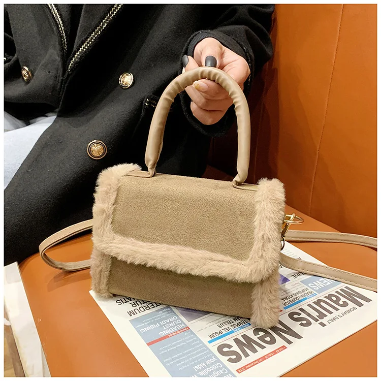

2021 New Fashion design plush Shoulder Handbags women Simple wool Large Capacity winter tote Crossbody Bags for ladies
