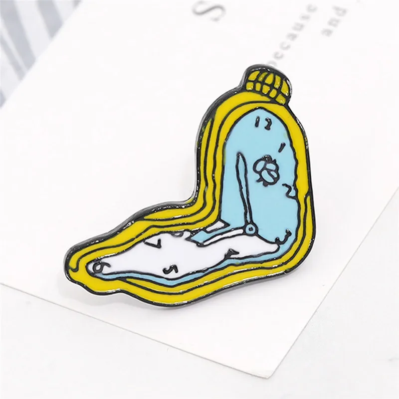 

Pinksee Punk Retro Halloween Series Badge Creative Drops Oil Blinking Eyes Stairs Headshot Pills Clothes Brooch for Unisex