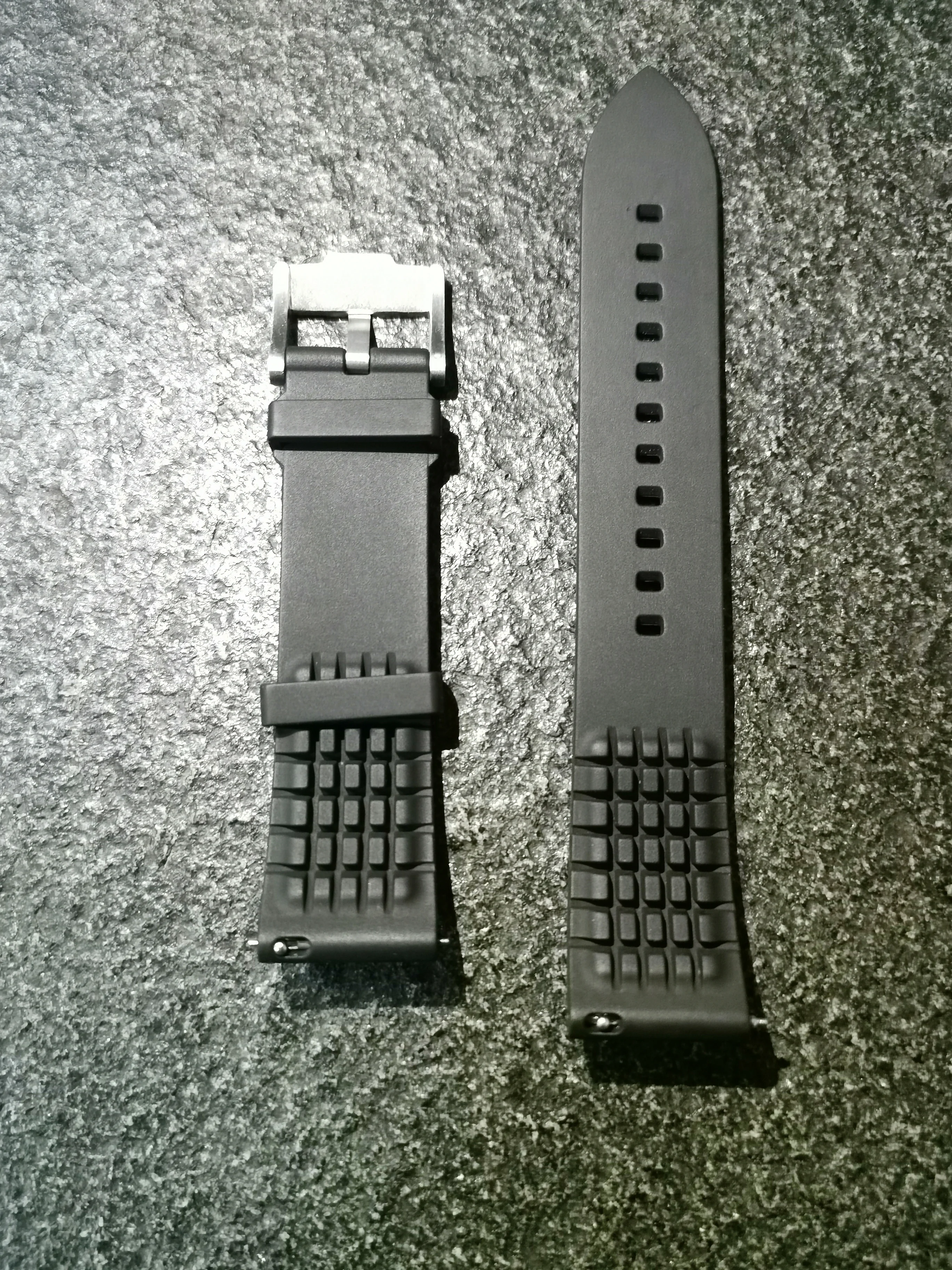 

PAGANI DESIGN PD-1662 model new stainless steel strap 20mm