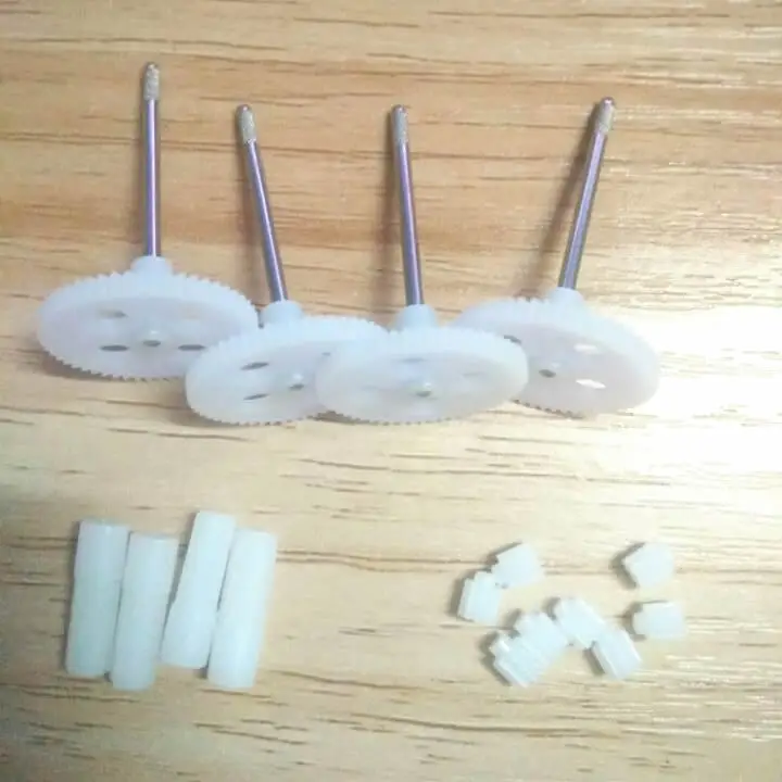 

8PCS Motor Gears Plastic Gear + 4PCS Main Gear/ Big Gear With 4PCS Gear Shaft Sleeve for Syma X5C X5 X5C-1 RC Quadcopter