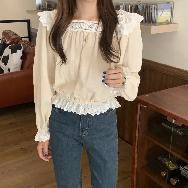 

COIGARSAM Vintage Full Sleeve blouse women Patchwork Lace Square Collar blusas womens tops and blouses Apricot 9470