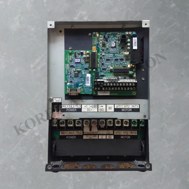 В наличии DELTA VFD VJ масло Электрический сервопривод VFD220VL43A J используется в хорошем
