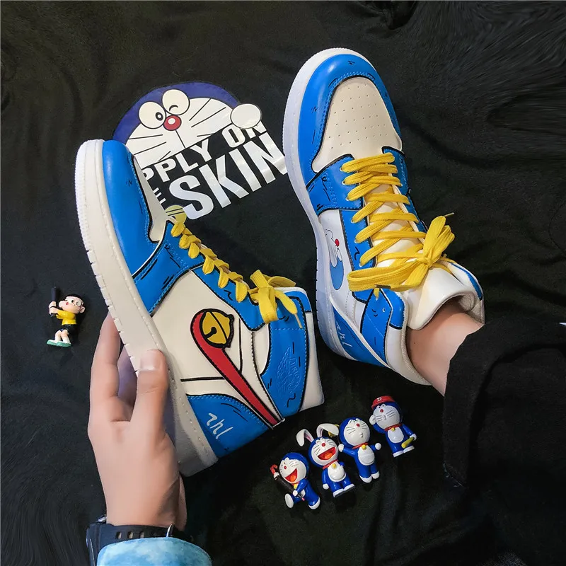 

Leather Anime Men Sneakers Zapatillas Hombre High Top Rubber Outdoor Cosplay Doraemon Lace Up Casual Flats Кроссовки Мужские