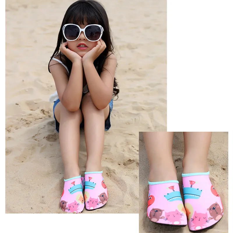 

Children Quick Dry Non-Slip Barefoot Beach Seaside Water Shoes Outdoor Comfortable Aqua Shoe Boy Girl Soft Sufing Swimming Shoes
