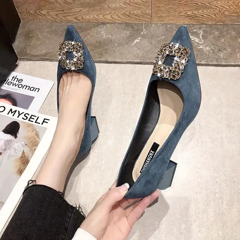

Zapatos Mujer Women Classic Sky Blue Crystal Bezel Square Heel Shoes Lady Cool Black Suede Heel Pumps Sapatos Femininas E9377
