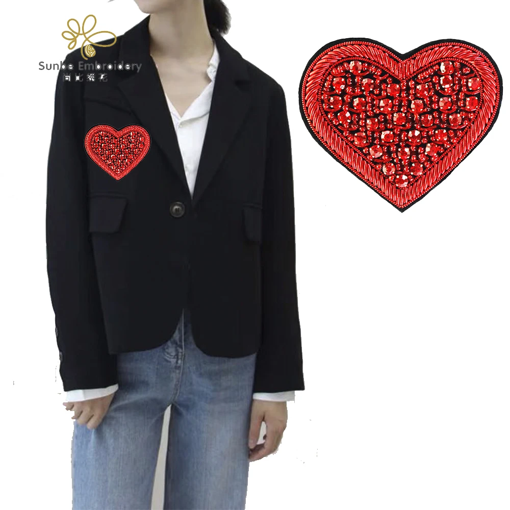 

Red Heart Indian Silk Patches Beaded Crystal Applique Clothing Badges Decoration Great for Gift 2pieces