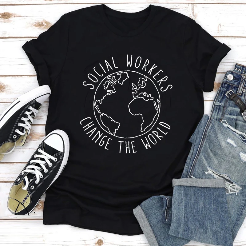 Футболка с надписью изменить мир для социальных работников повседневная женская