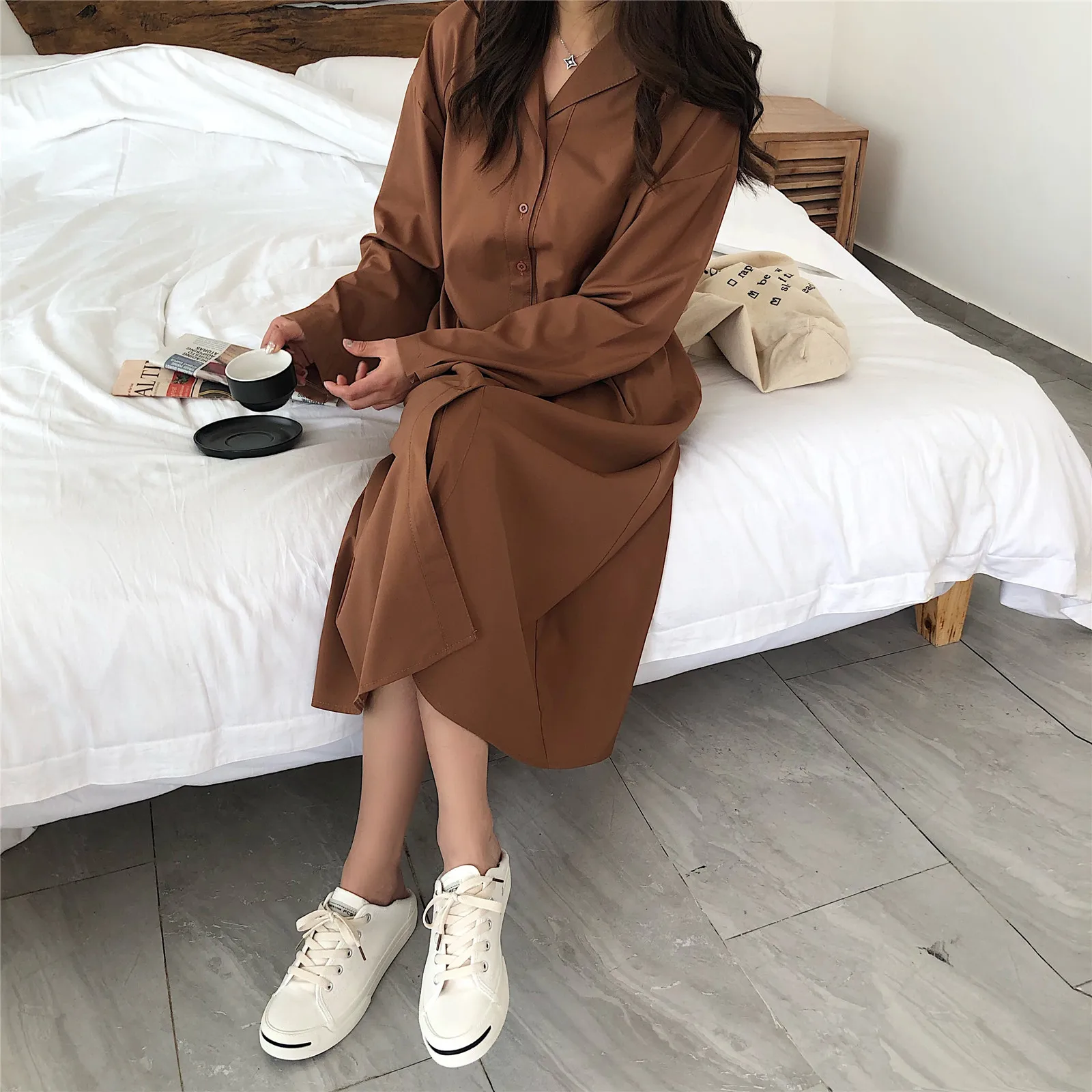 

Spring And Autumn Korean Loose Lapel Dress Lace Up Waist Long Windbreaker Coat Woman