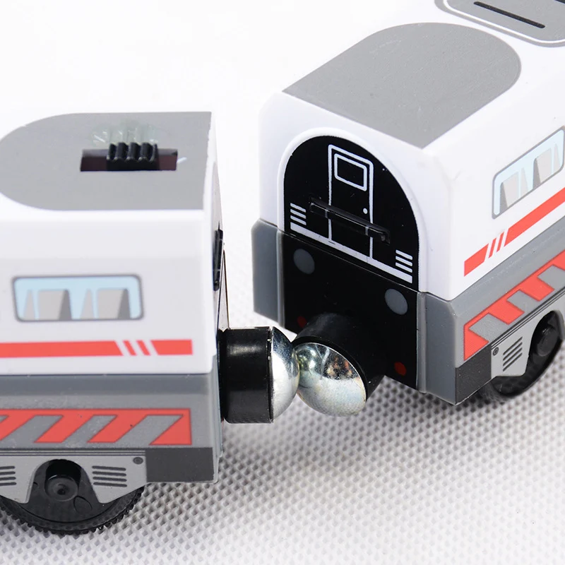 Детский игрушечный Электропоезд совместим с деревянными треками