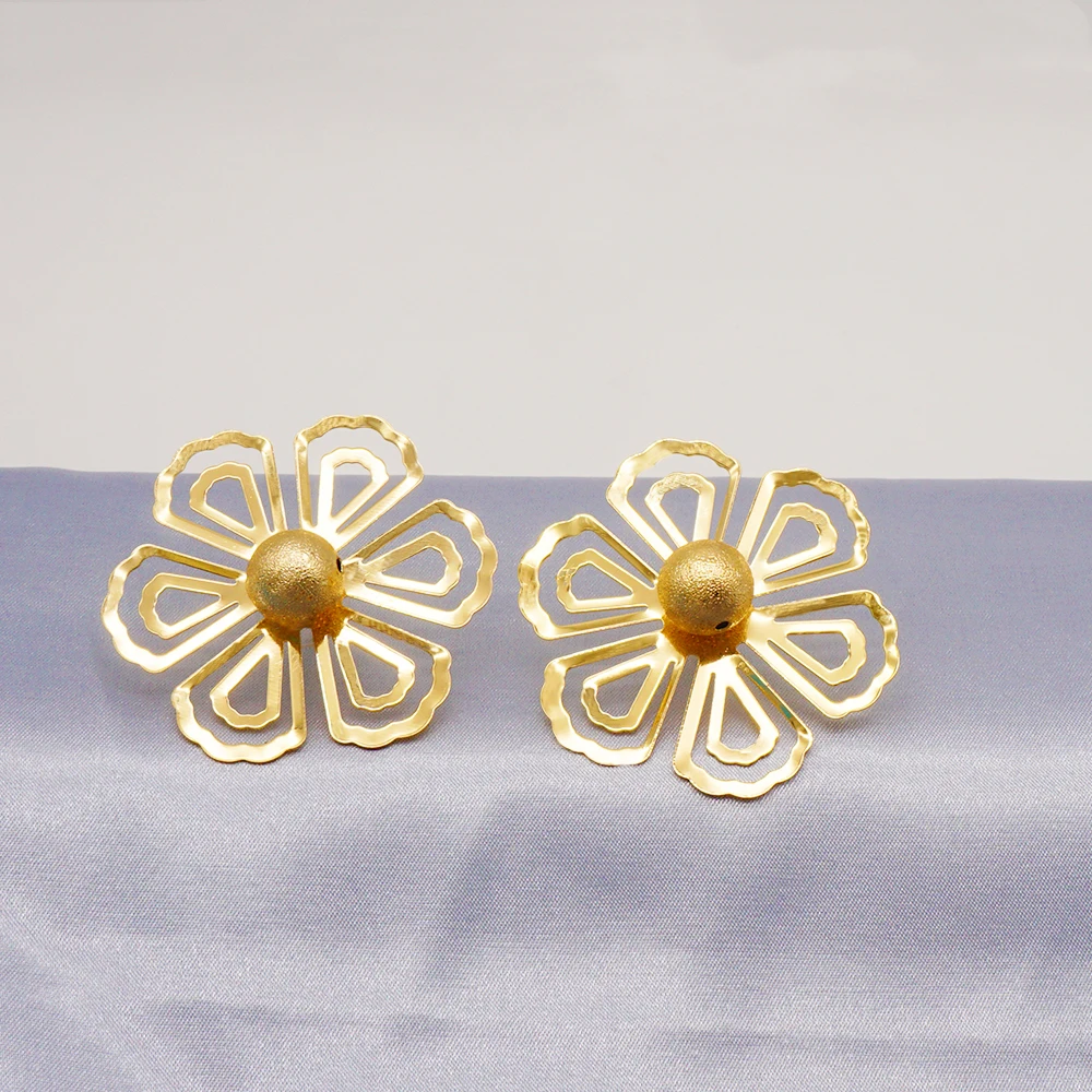 Женские серьги-капли золотого цвета с цветком модные серьги цветочной