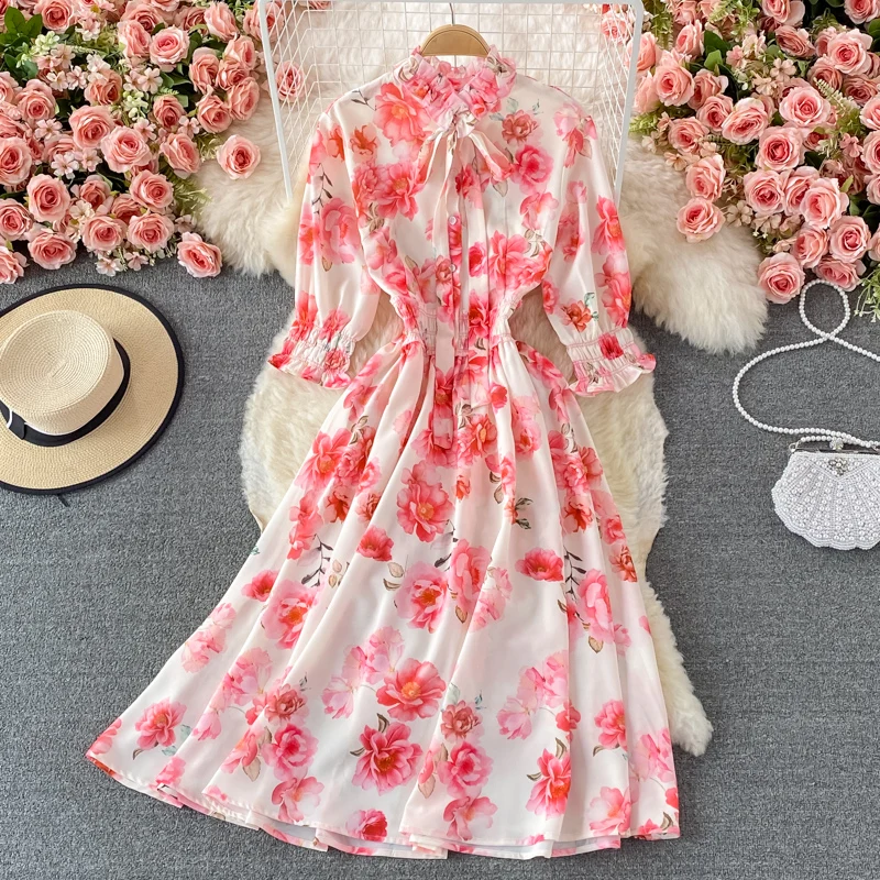 

Элегантное шифоновое платье с принтом, женское платье-трапеция во французском стиле с вырезом под горло, Осеннее богемное Повседневное пла...