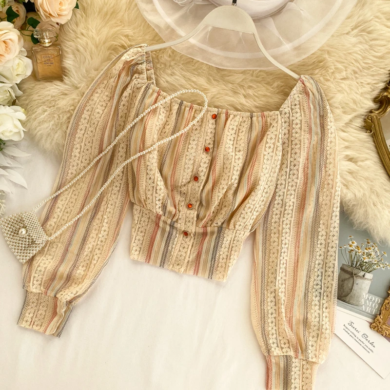 Женская кружевная блузка в полоску с квадратным вырезом и пуговицами спереди |