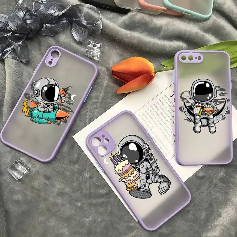 

Astronaut Keyboard Phone Bumper Transparent Matte PC Phone Case For Iphone 11 12 Pro Max 7 8 Plus X Xs Max XR Fundas