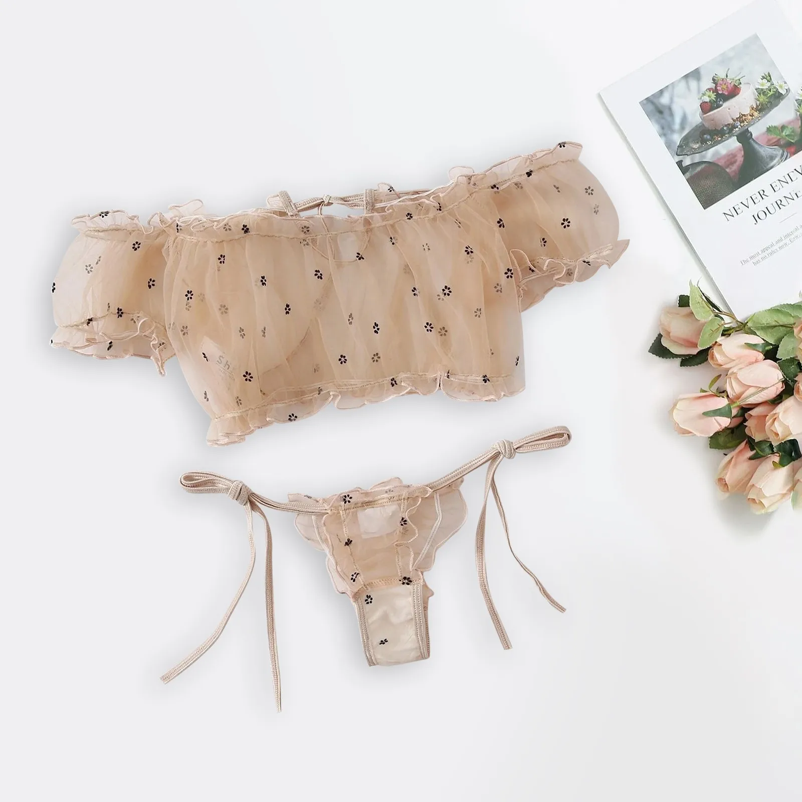 

Для женщин прозрачный комплект нижнего белья с вышивкой кружевной бюстгальтер без бретелек бюстгальтер и тонкие прозрячные трусики в комп...