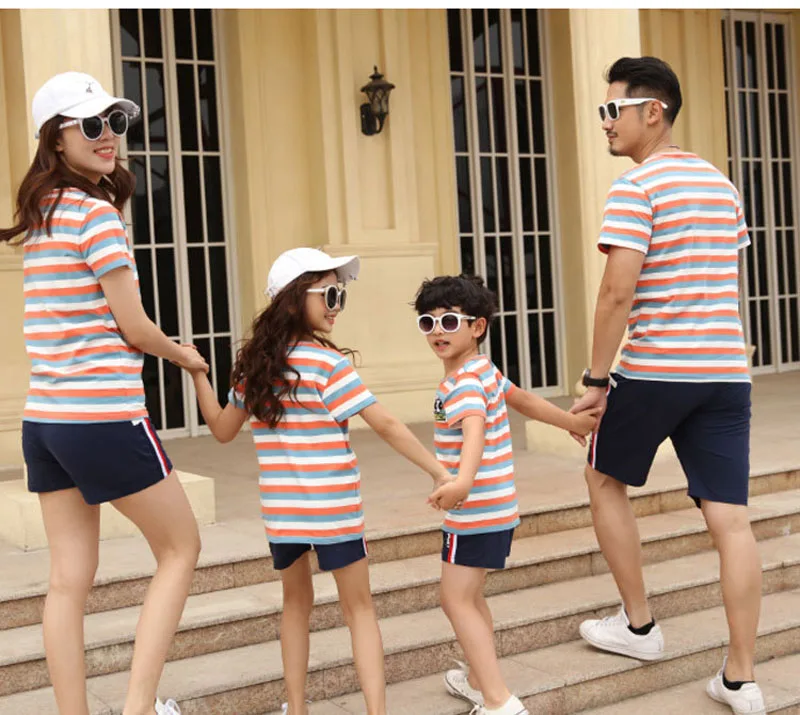 Модель 2021 года Летний стиль футболка короткие штаны одежда для мамы и дочки
