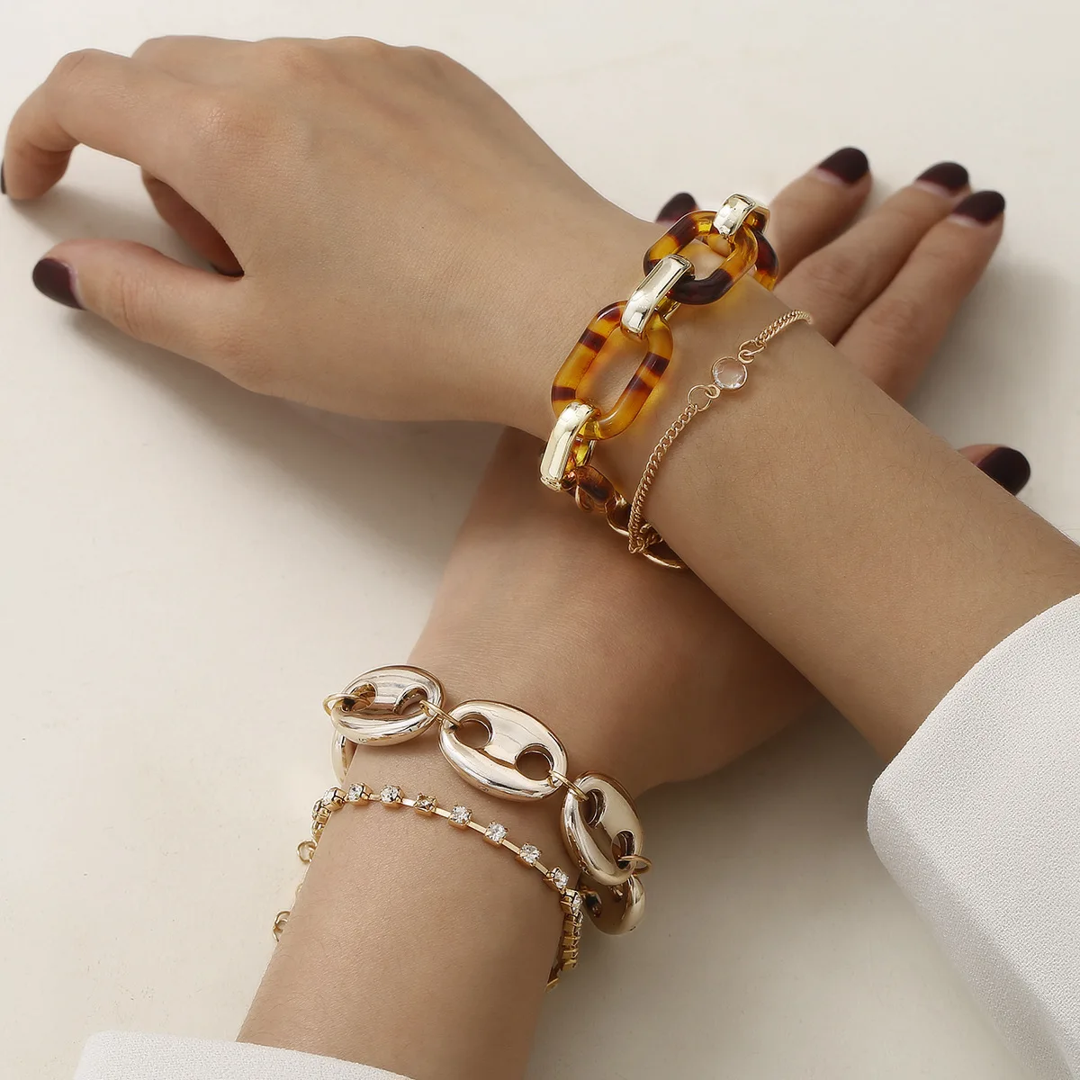 Браслеты с подвесками 4 шт. новая мода Леопардовый цвет акриловый Геометрическая