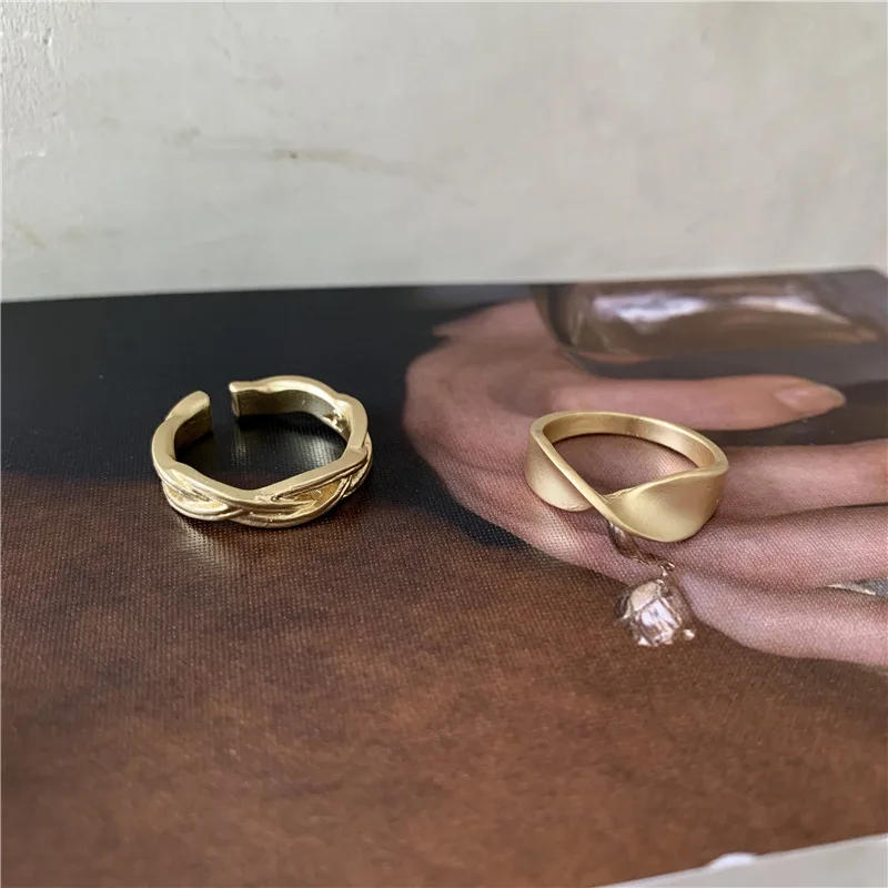 

Exquisite Multi-layer Rattan Weave Design Metal Open Ring Fashion Retro Simple Twisted Matte Gold Color Adjustable Finger Ring