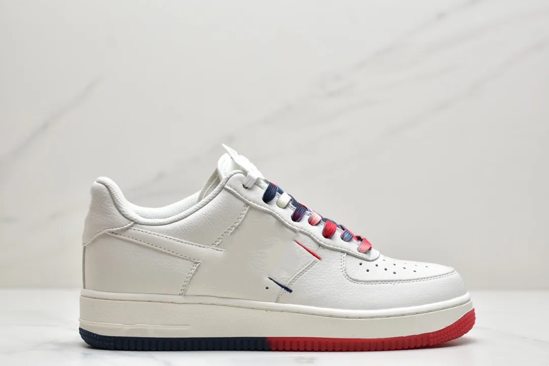 

Low top Air Force casual board shoe3M reflective original board crystal double color outsole Whole palm cushionThe original