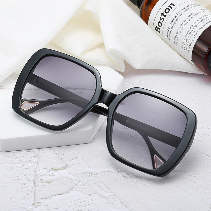 FC оптика роскошные Винтажные Солнцезащитные очки женские ультралегкие для