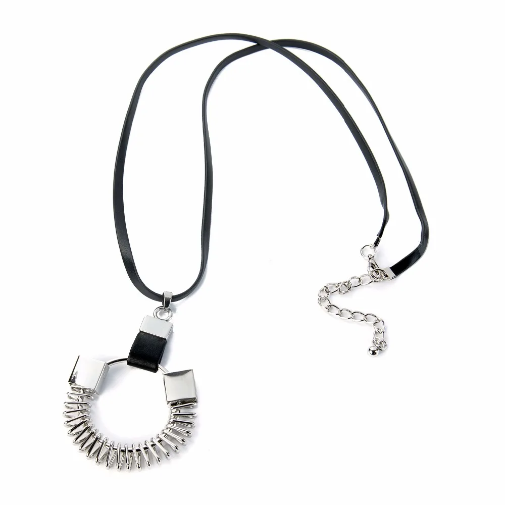 Длинное ожерелье из натуральной кожи цепочка на веревку черный/пистолет