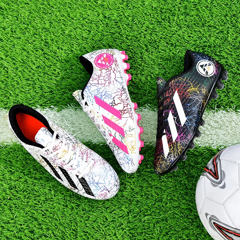 

Size 35-45 Men's Soccer Shoes High Ankle Cleats Teenager Breathable Sneakers Kids Grass Training FG / TF Antiskid Football Boots