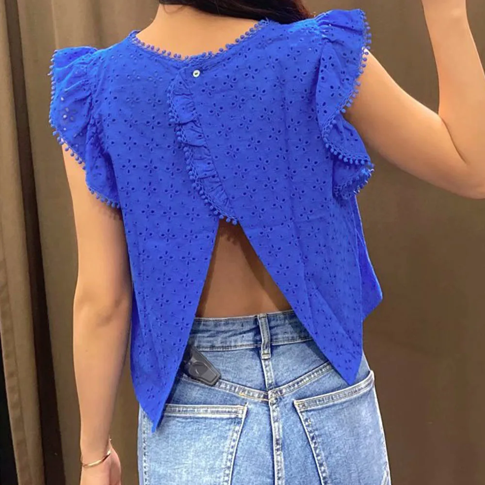 

Za Women 2021 Fashion sleeveless Hollow embroidery top Vintage Round Neck Backless Female Waistcoat Chic Tops