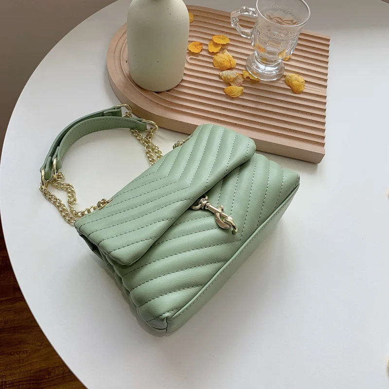 

Small V-Line Design PU Leather Crossbody Bags For Women 2021 Trend Chain Shoulder Handbag Designer Branded Trending Bags