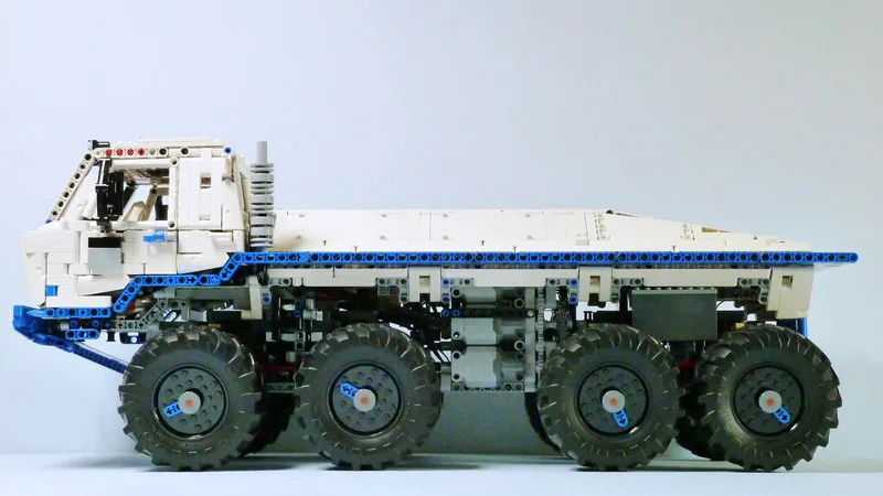 Новая модель инженерного автомобиля MOC Tatra T813 8x8 PROFA Игрушечный трактор самосвала