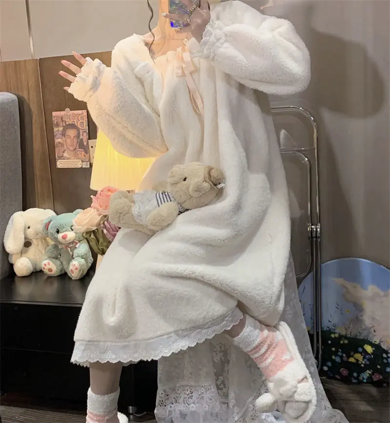2021 New Style  Pajamas Women's Autumn and Winter Plush Thickening Can Wear Sweet Princess Style Home Clothes Sleepwear Women