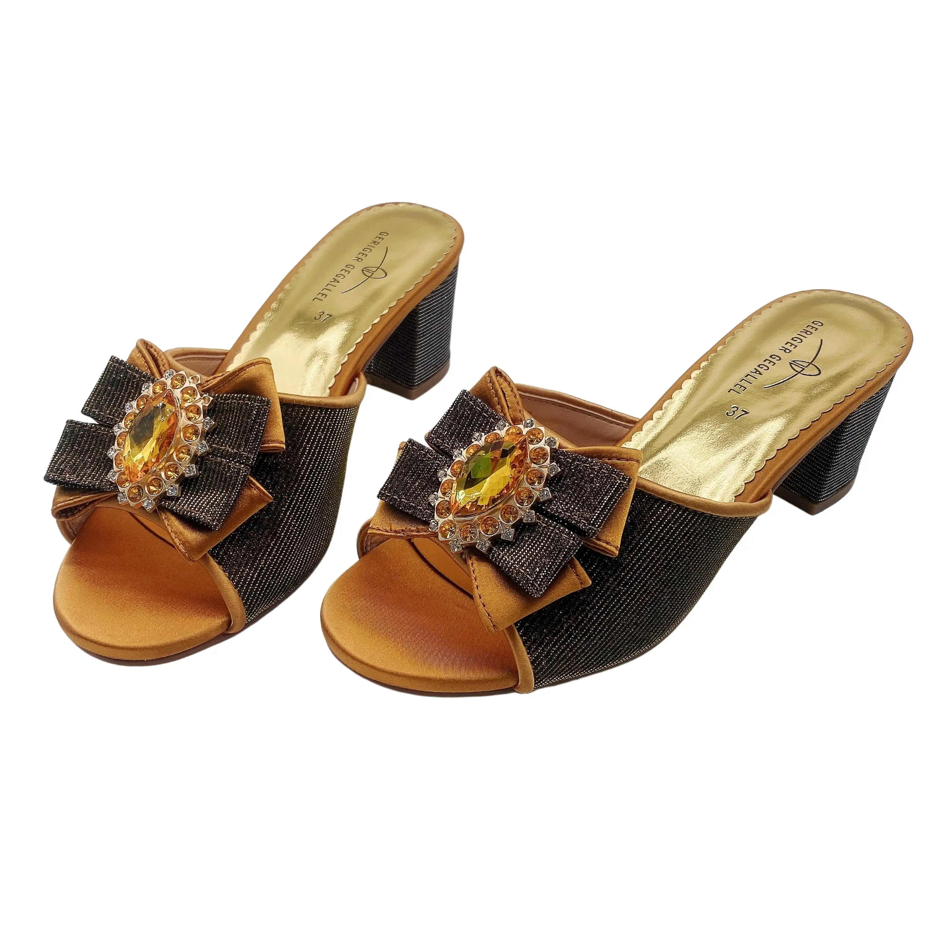 Женские туфли без задника Дизайнерские летние на массивном каблуке с цветочным