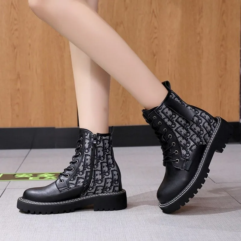 

Winter Breeze Daily Round Head Solid Color Black Spot Thick Heel High Viscose Shoes Fashion Martin Boots