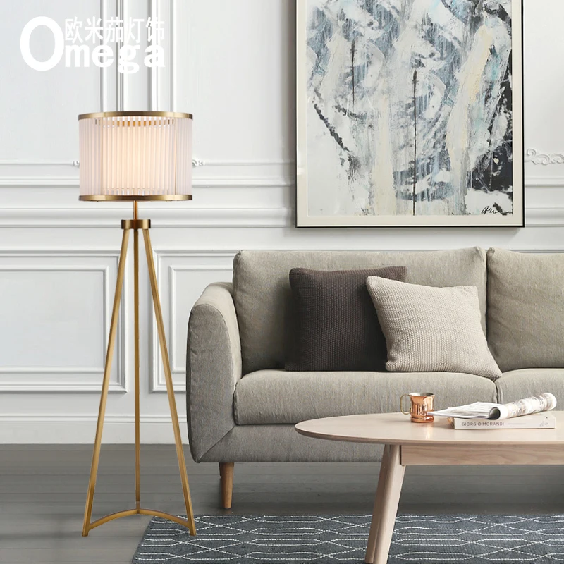 Postmodern creative glass floor lamp Nordic living room bedroom study designer model wrought iron decorative | Лампы и освещение