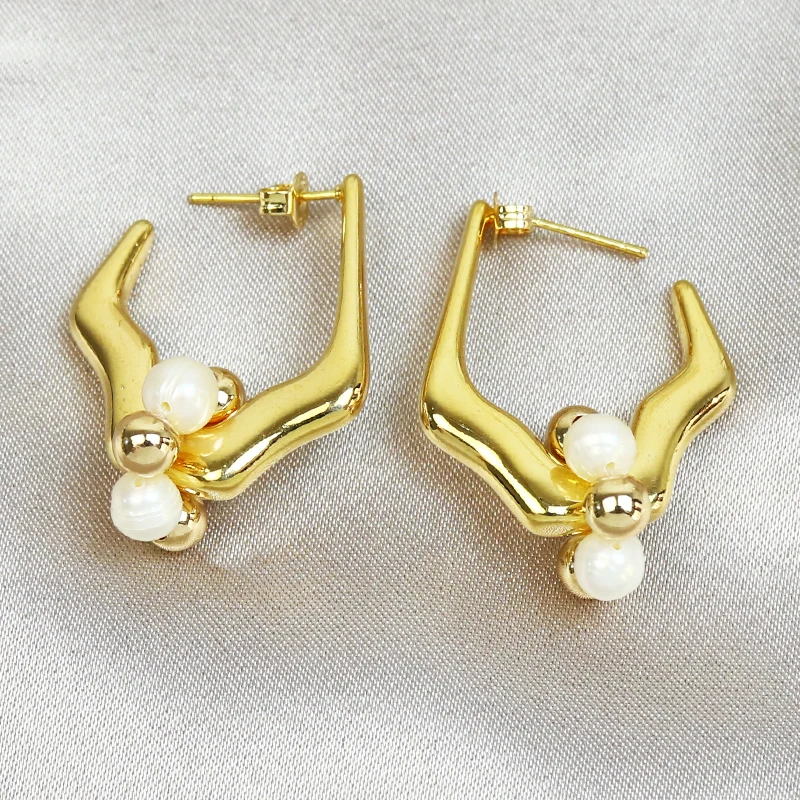 

5 пар, серьги-кольца с искусственным бриллиантом