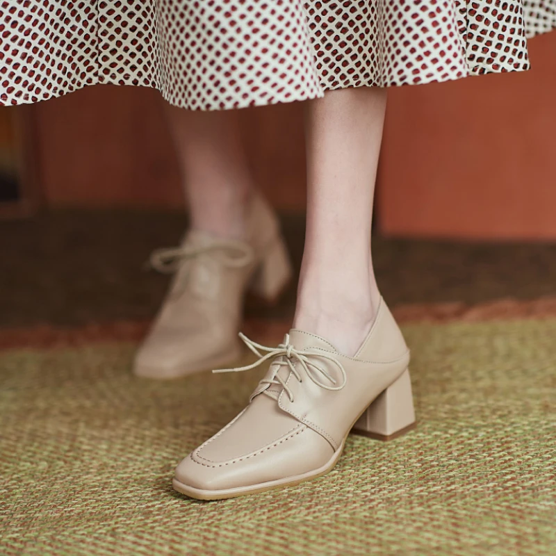 

Женские туфли-лодочки в стиле ретро, туфли на среднем каблуке с квадратным носком и пряжкой, кожаные туфли-лодочки, бежевые, весна-лето 2021