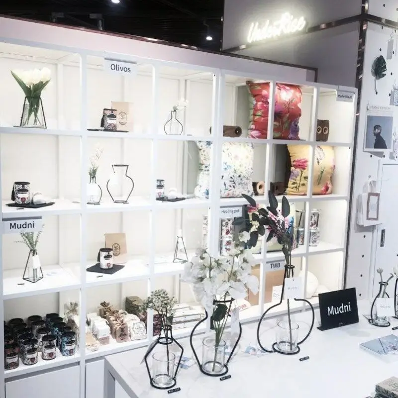 Главная вечерние украшения Ваза абстрактный черные линии минималистский