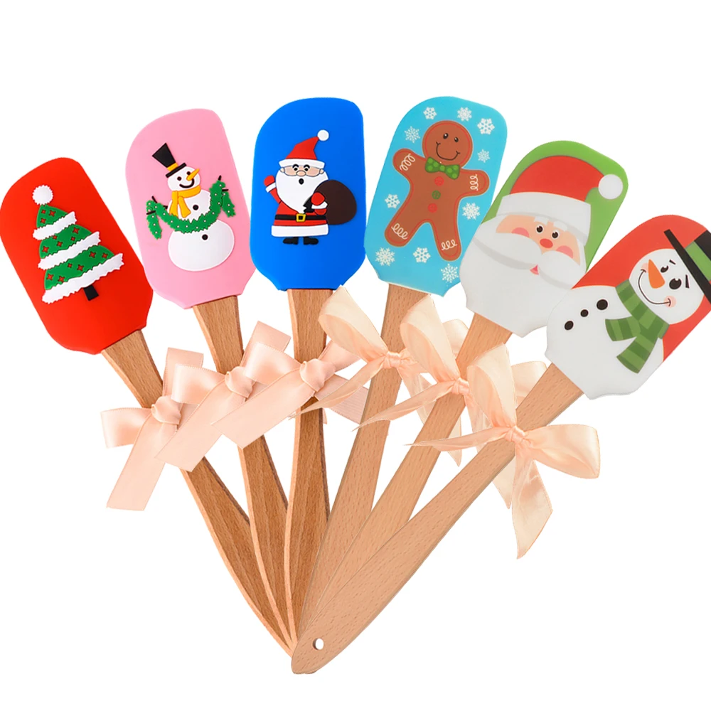 

Silicone Cream Spatula Christmas Food Grade Non Stick Butter Pastry Spatulas DIY Cake Baking Decoration Tools Wooden Handle