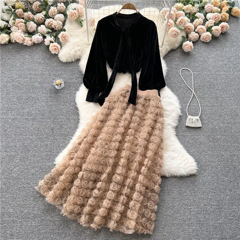 

Korean Three-Dimensional Flower High Waist Slim Skirt Loose Puff Sleeve Velvet Top Sweet Suit Skirt Two Piece Set Women M2011