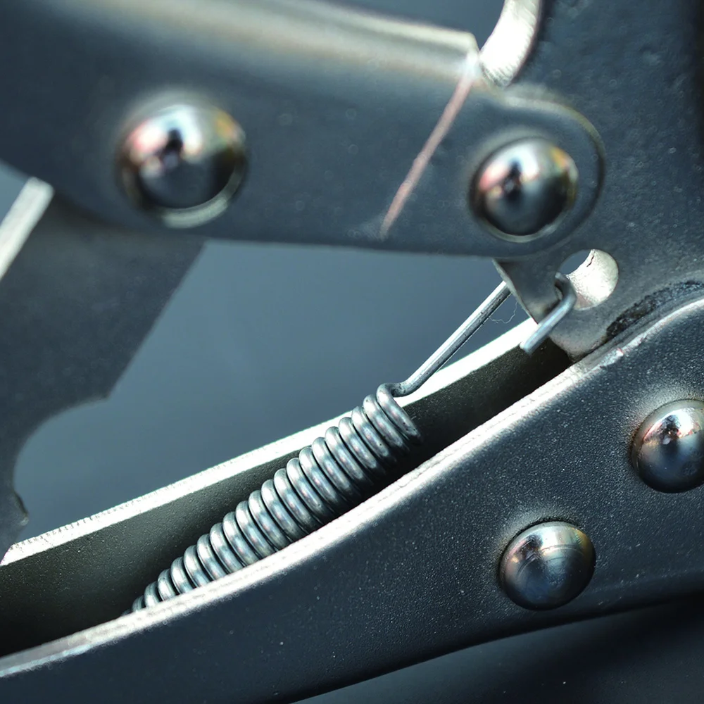 

Pliers Clamp Type Oil Filter Wrench Adjustable Disassemble Auto Self Grip Car Oil Filter Removal Tool Repair Tools Oil Grid Wren