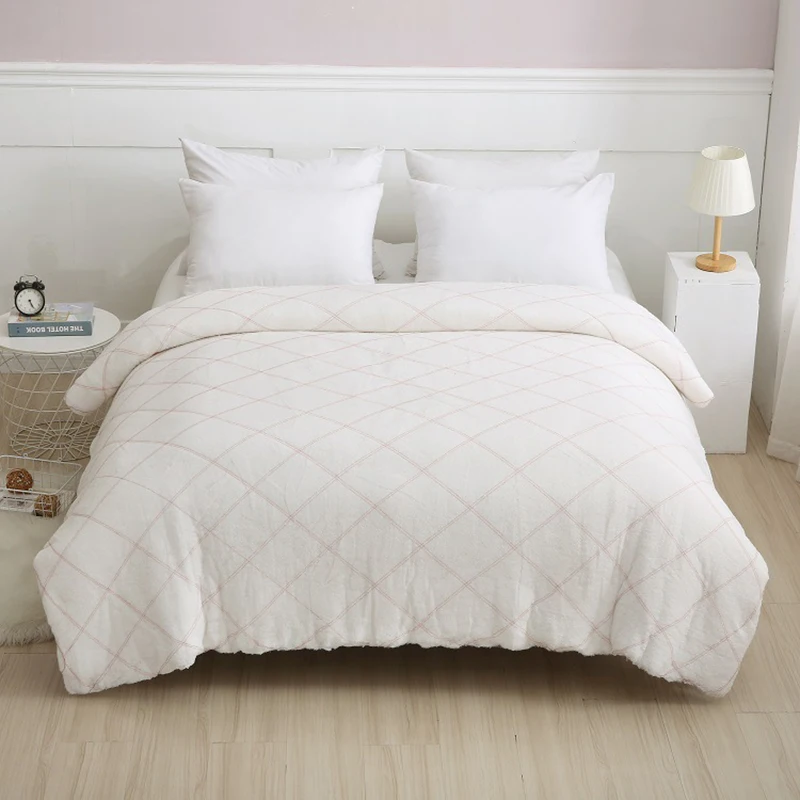 

Cotton Quilt Core Winter Thicken Comforter Core Soft Fluffy Warm Bedspread On The Bed Skin-friendly Quilt For Home Dormitory