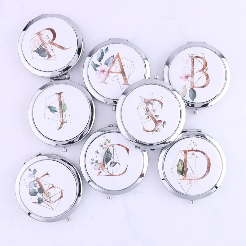 Индивидуальное карманное зеркало с инициалами подарок для подружки невесты
