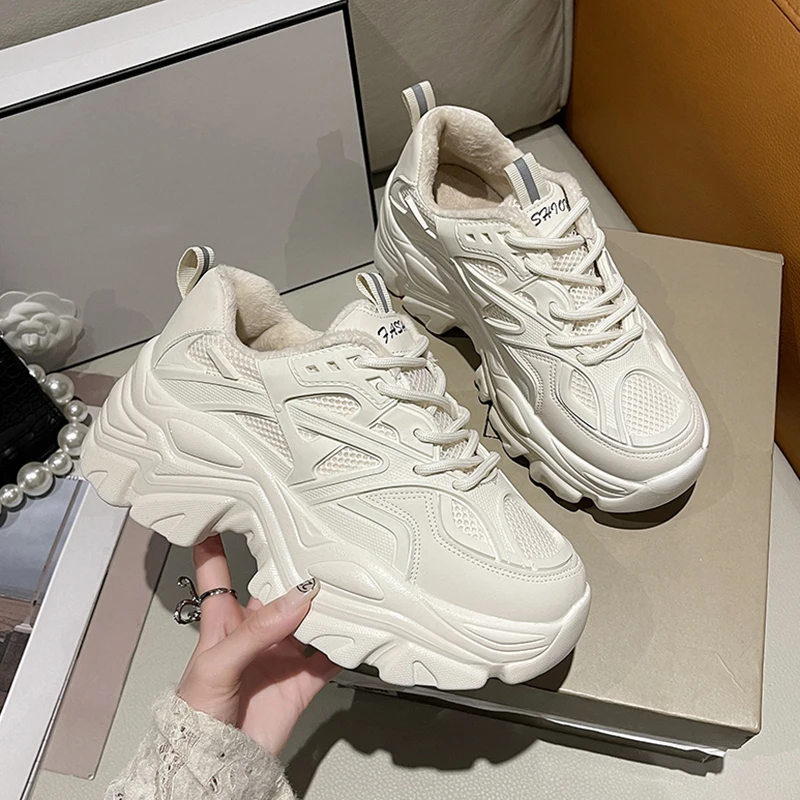 

Женские кроссовки на массивной платформе Rimocy, теплая короткая плюшевая Вулканизированная обувь, женские кроссовки на толстой подошве черн...