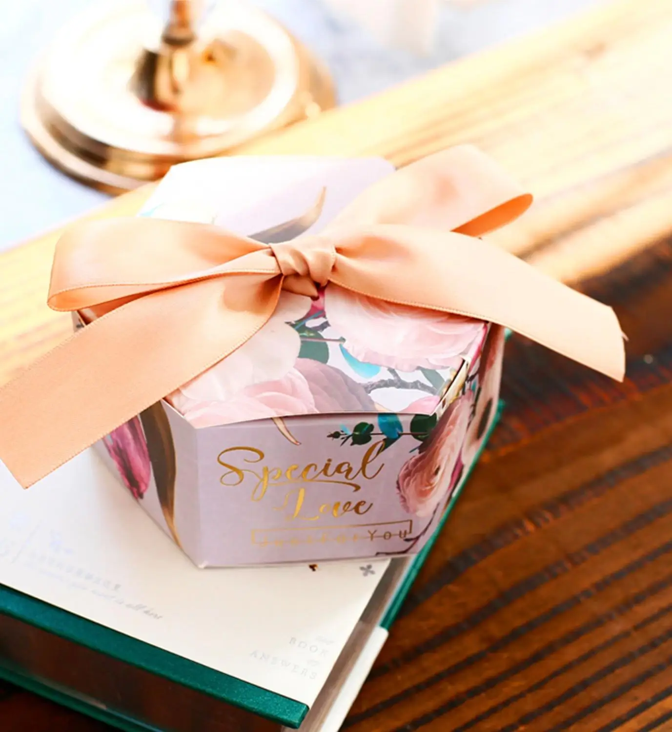 50 шт. новая шестиугольная сахарная коробка со свадебными сувенирами и подарками